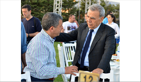 Başkan Aziz Kocaoğlu, meclis üyeleriyle iftarda buluştu