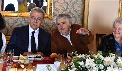 “Saraysız Başkan” İzmir’de