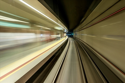 Metro seferlerine test molası