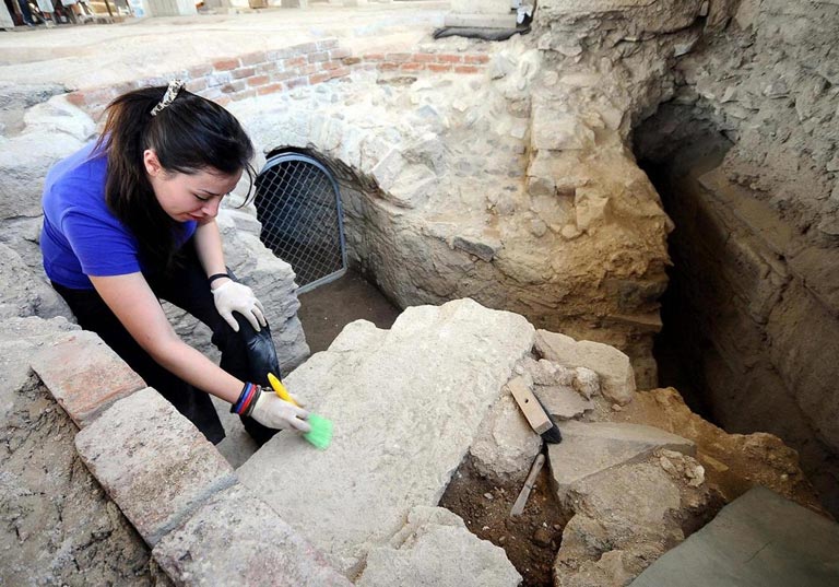 Arkeolojik Alanlarda Çalışmalar Sürüyor